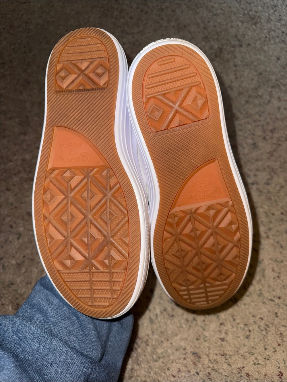 Converse - Picture 3 of 3
